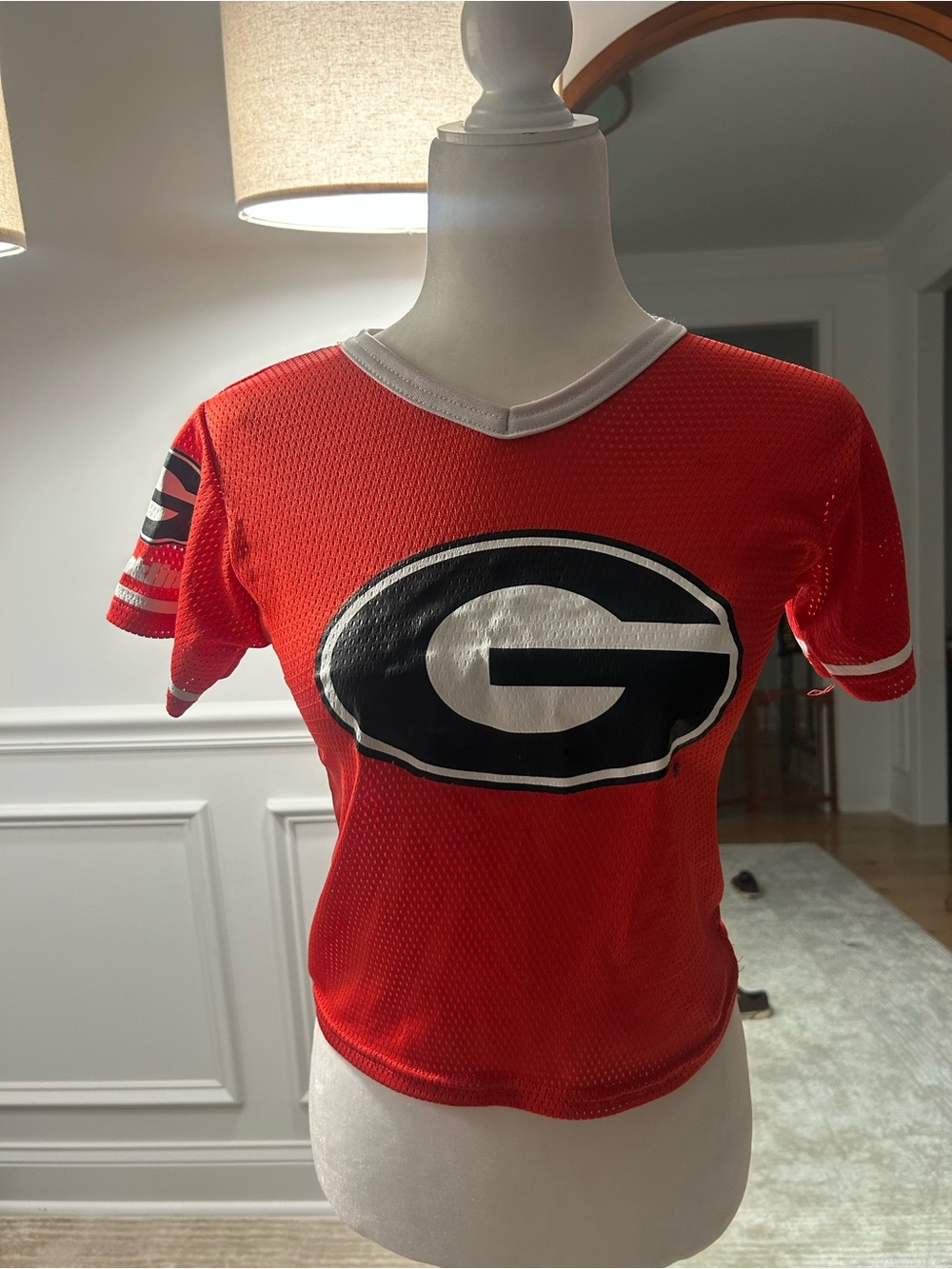 Women's Red V-Neck Mesh Jersey with Large G Patch